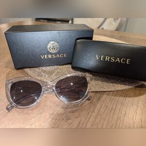 Versace 54mm Gradient Cat Eye Sunglasses - transparent